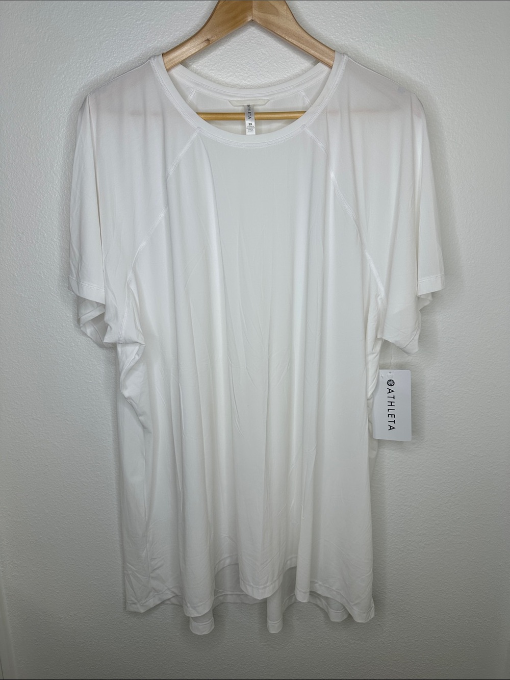 Athleta 3X Ultimate Train Tee, White Short Sleeve Athletic Shirt, Longer Length